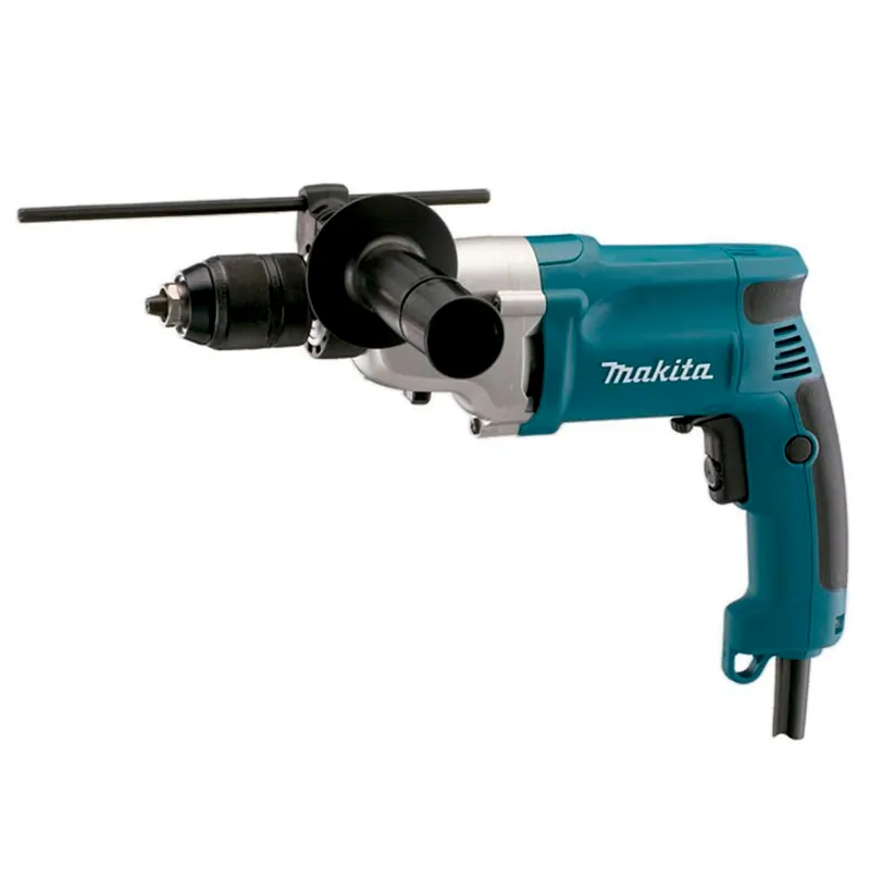 Furadeira de impacto com mandril da Makita, azul, em fundo branco